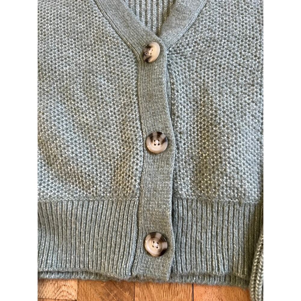 Sincerely Jules Sage Green V-neck Retro Granny Boxy Knit Cardigan Sweater (sz L) - Picture 5 of 9